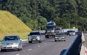 Fazenda notifica mais de um milhão de devedores do IPVA 2021